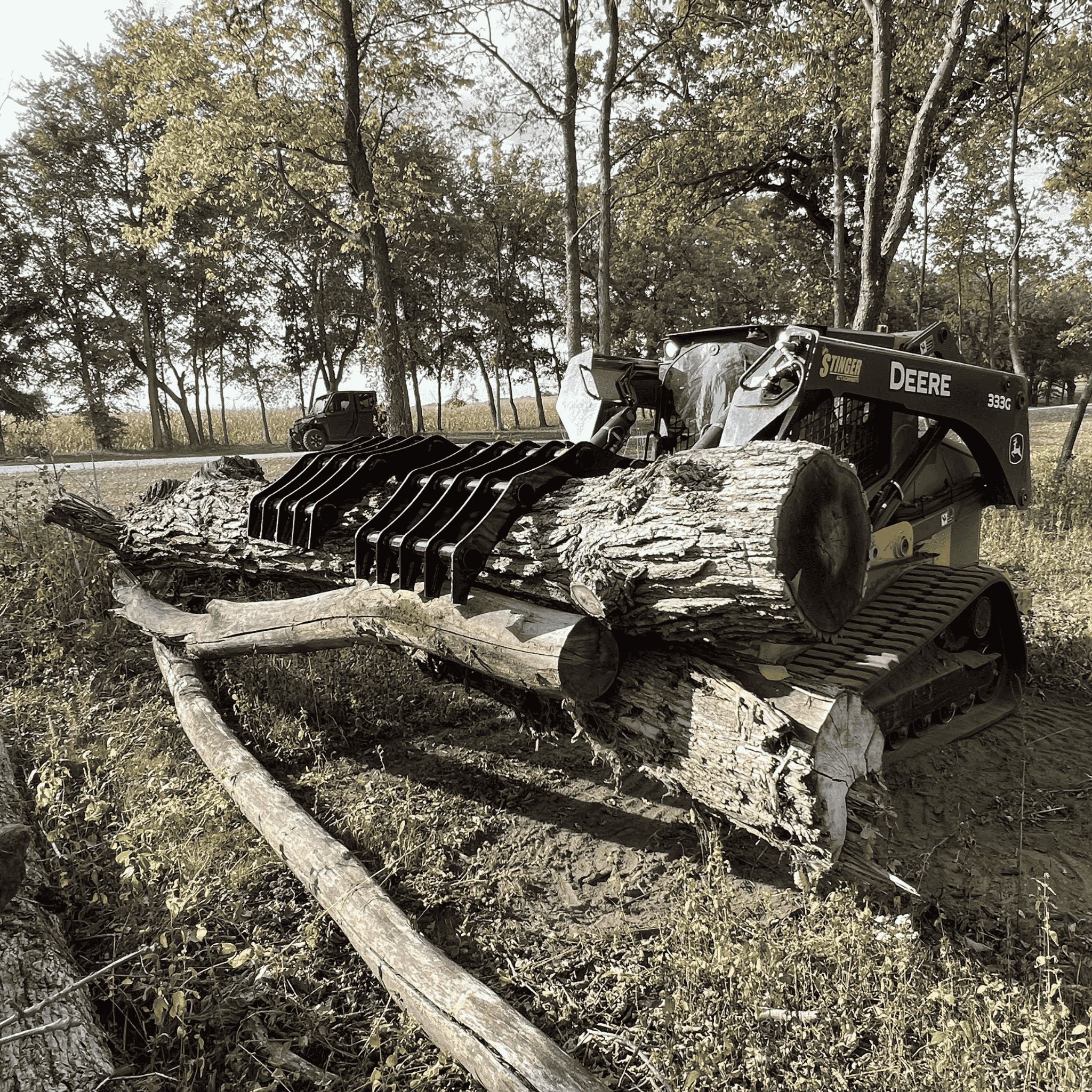 Stinger Clam Grapple | AR200 Steel | Interchangeable Mounts