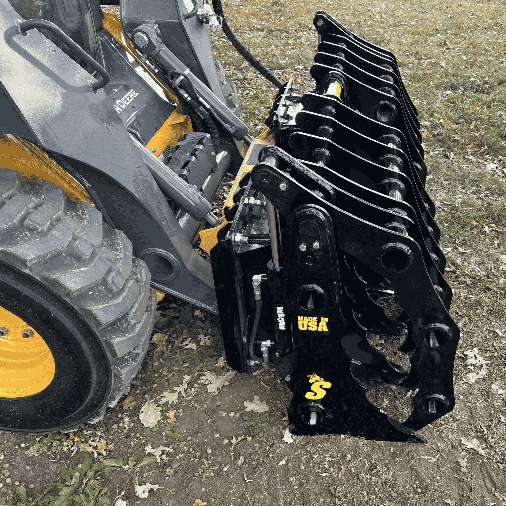 Stinger Clam Grapple | AR200 Steel | Interchangeable Mounts