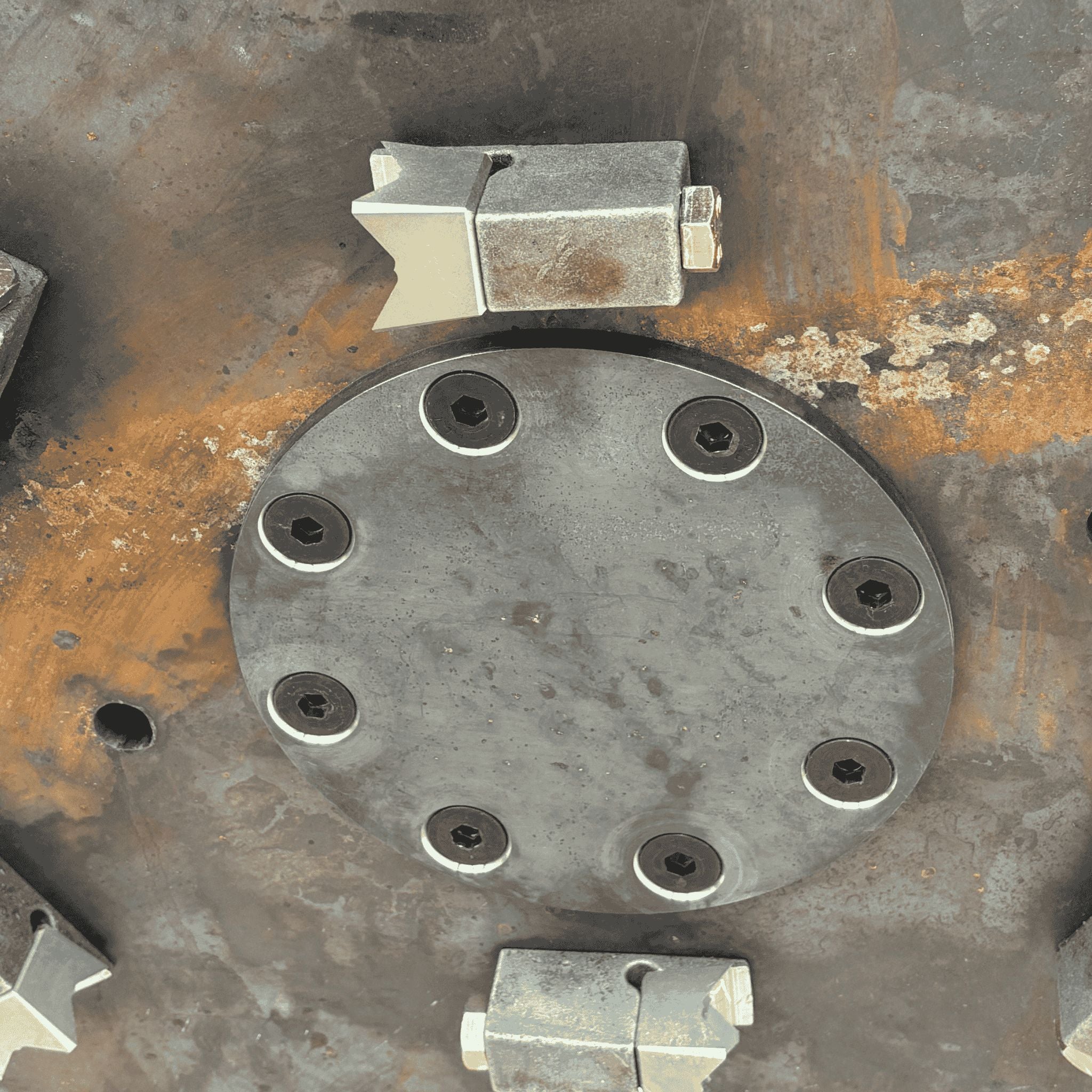 Stinger Decimator Disc Mulcher | Piston Motor | 14" Capacity